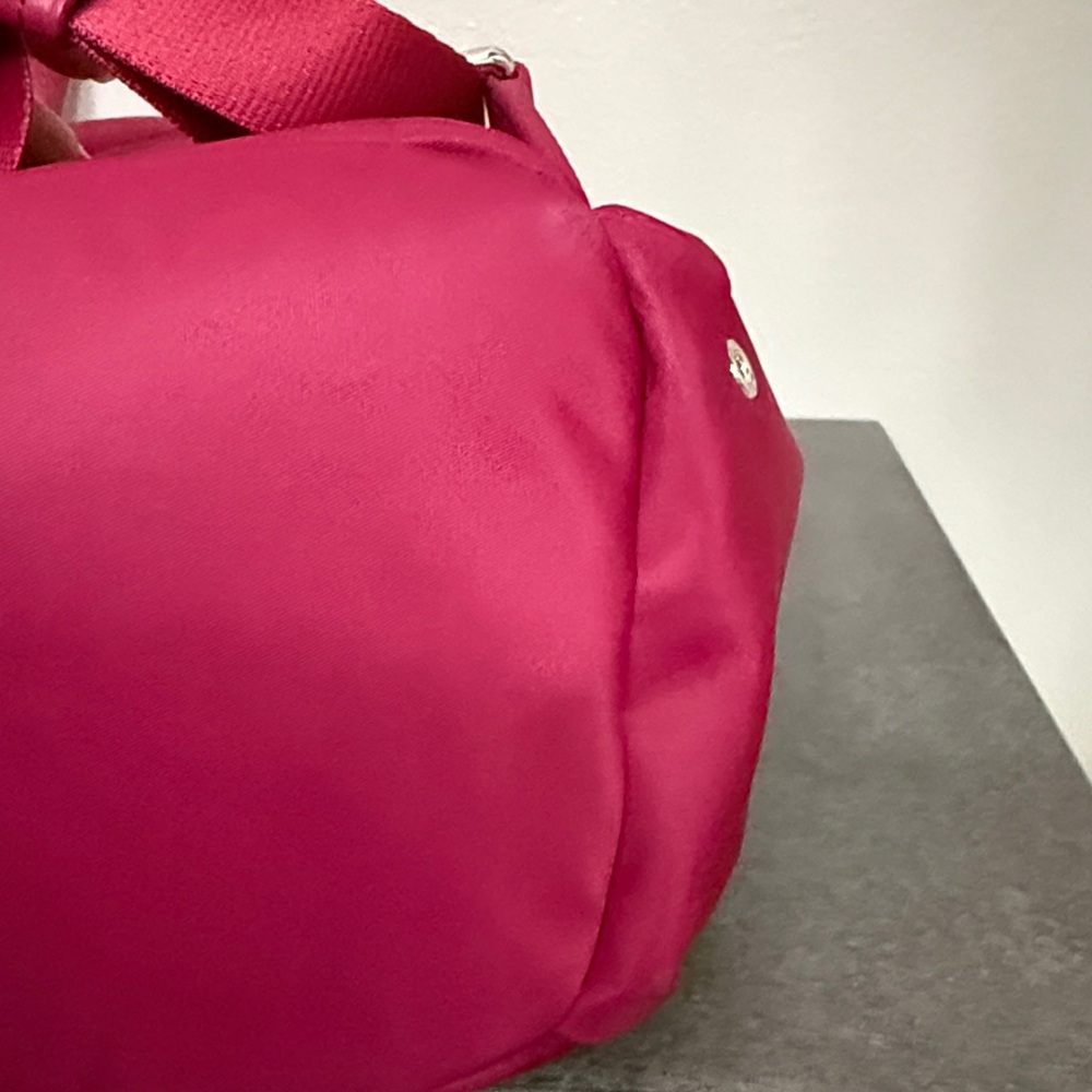 Preloved Tumi Voyager Rosie nylon backpack pink - Picture 5 of 13